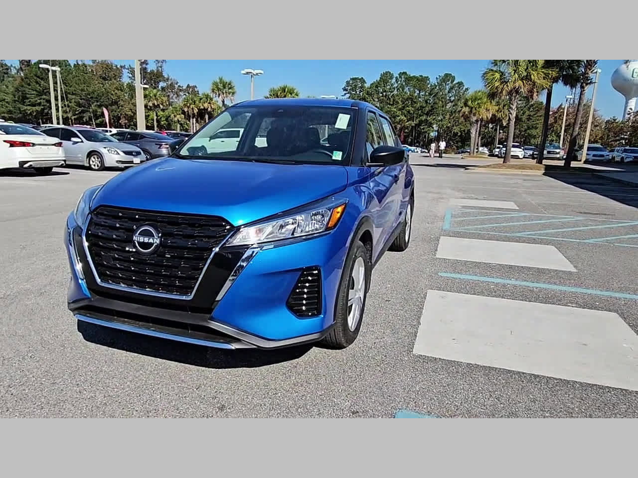 New 2025 Nissan Kicks Play S image 20