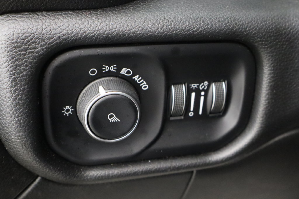 Used 2019 RAM 2500 Big Horn AWD/4WD image 20