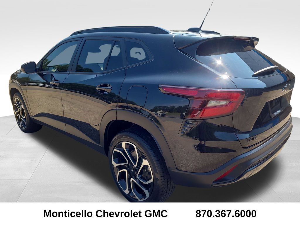 Used 2025 Chevrolet Trax RS w/ Driver Confidence Package FWD image 5