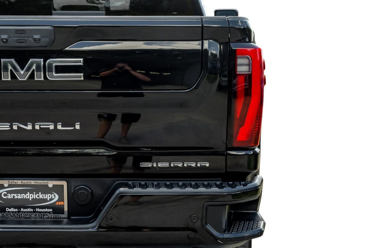 Used 2024 GMC Sierra 2500 Denali Ultimate w/ Max Trailering Package AWD/4WD image 54