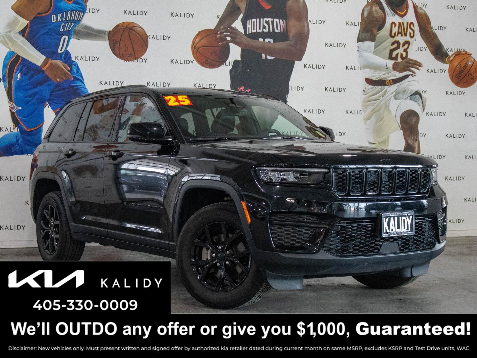 Used 2025 Jeep Grand Cherokee Altitude AWD/4WD image 1
