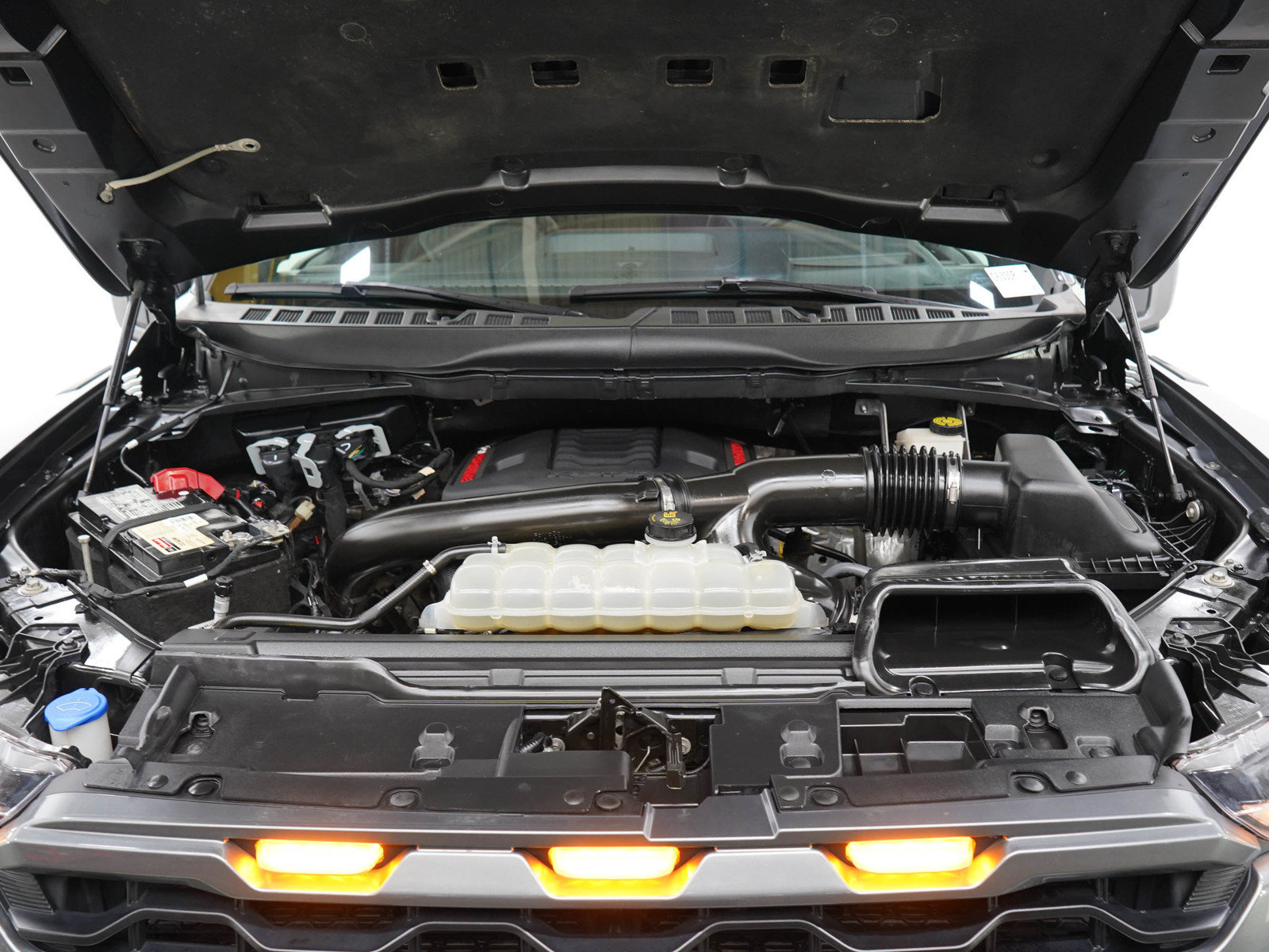 Used 2024 Ford F150 Raptor AWD/4WD image 33
