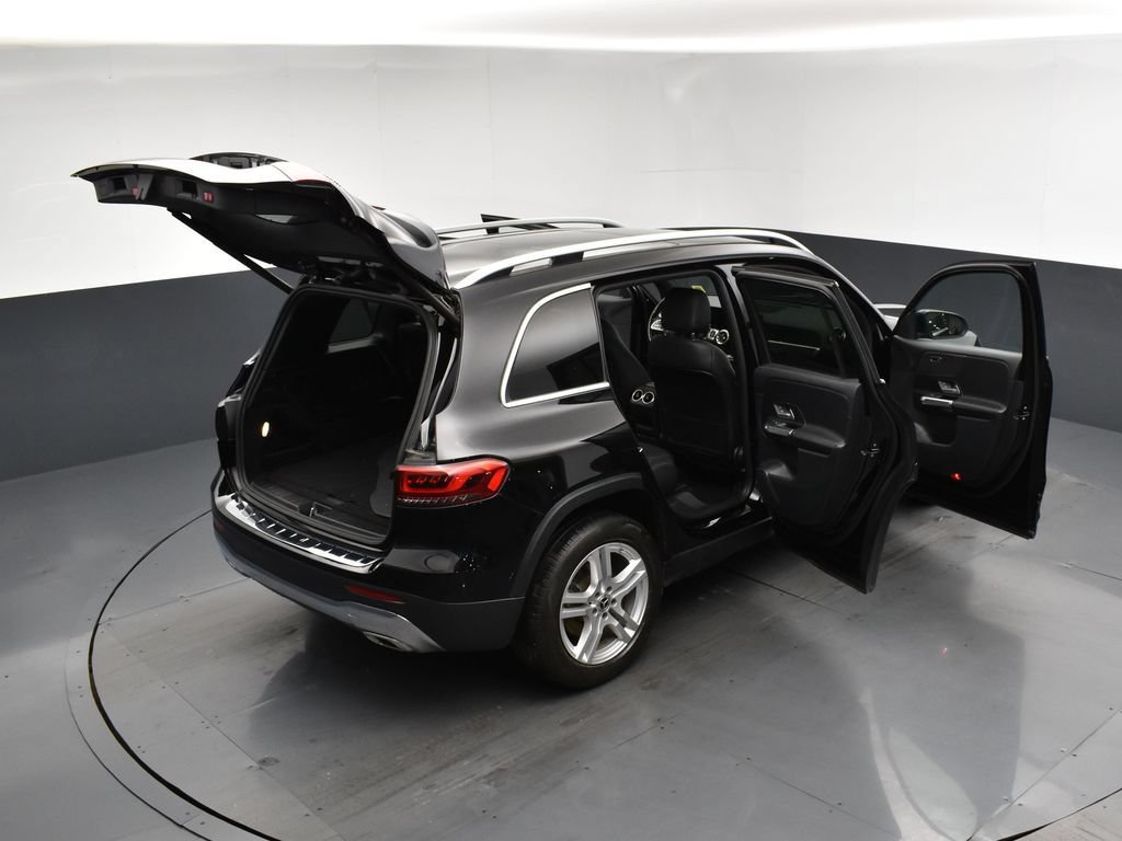 Used 2022 Mercedes-Benz GLB 250 4MATIC image 23