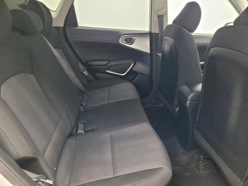 Used 2023 Kia Soul LX FWD image 19