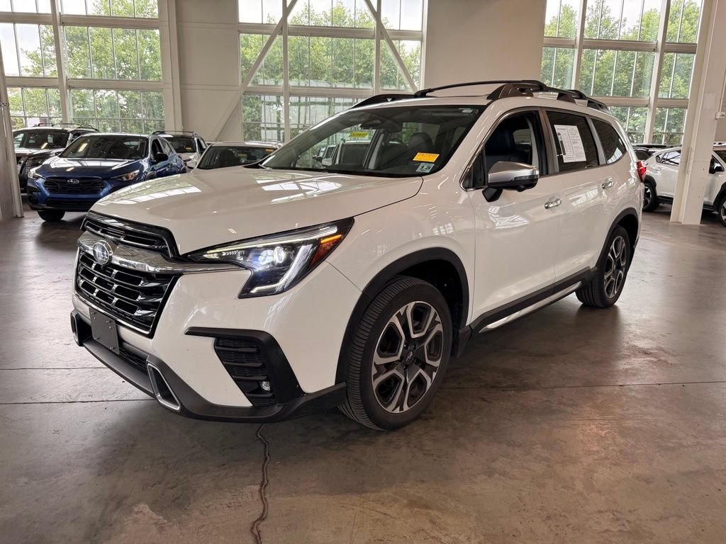 Used 2023 Subaru Ascent Touring AWD/4WD image 6