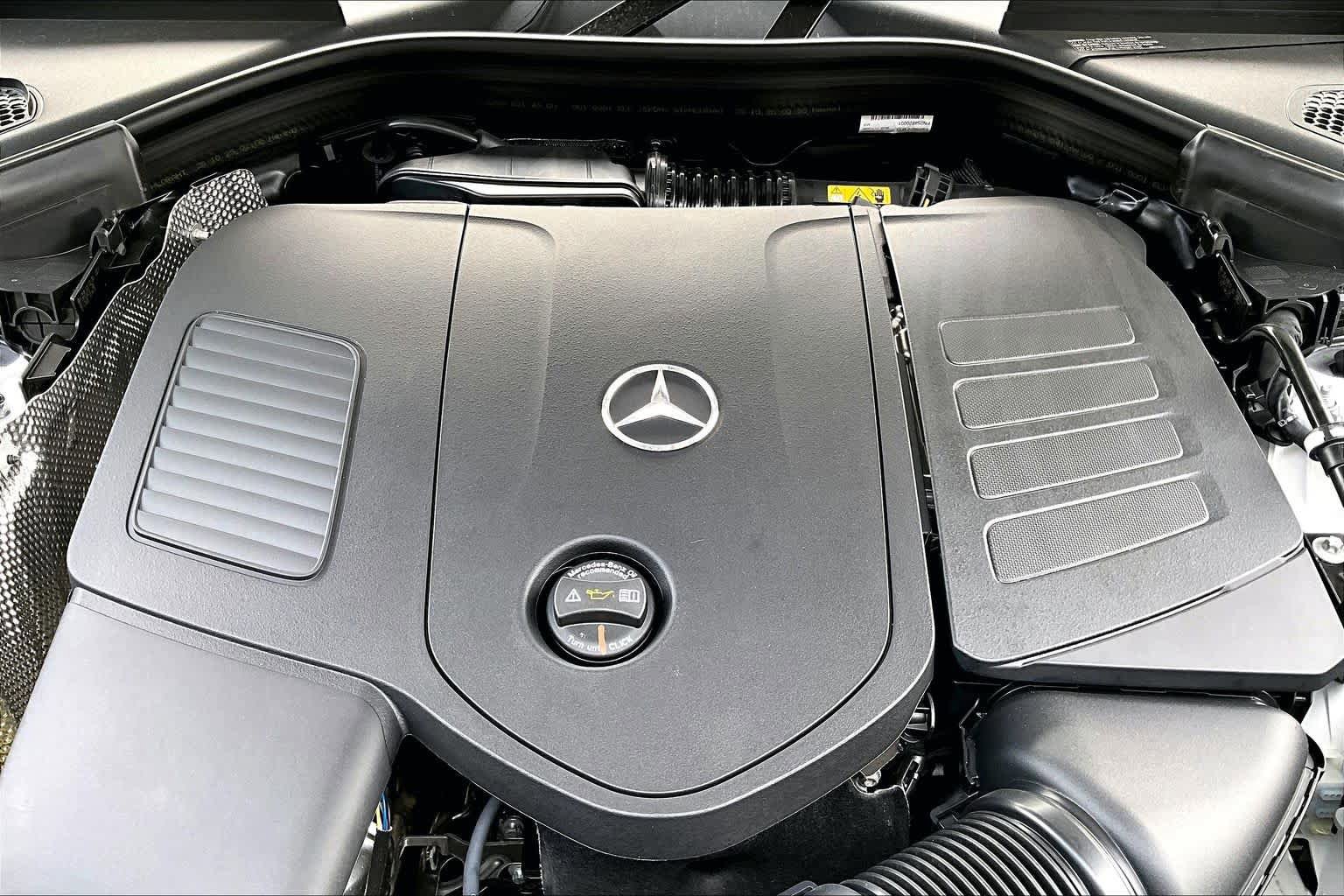 New 2026 Mercedes-Benz GLC 300 image 18