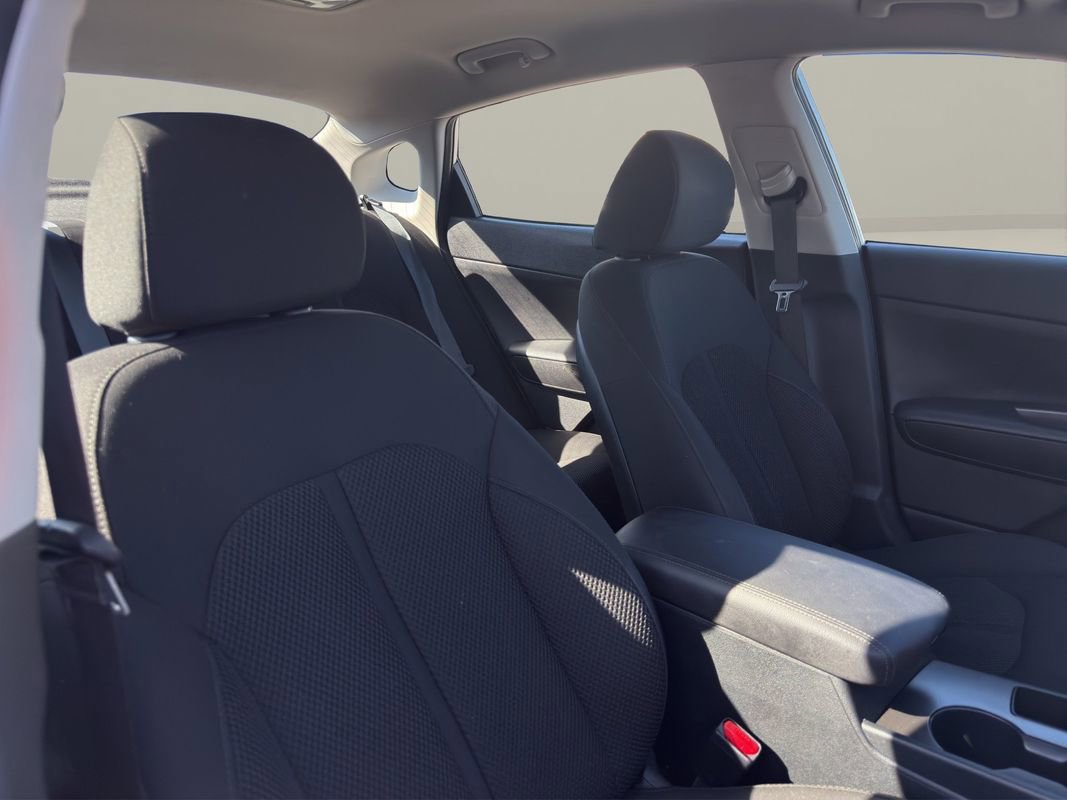Used 2019 Kia Optima LX FWD image 19