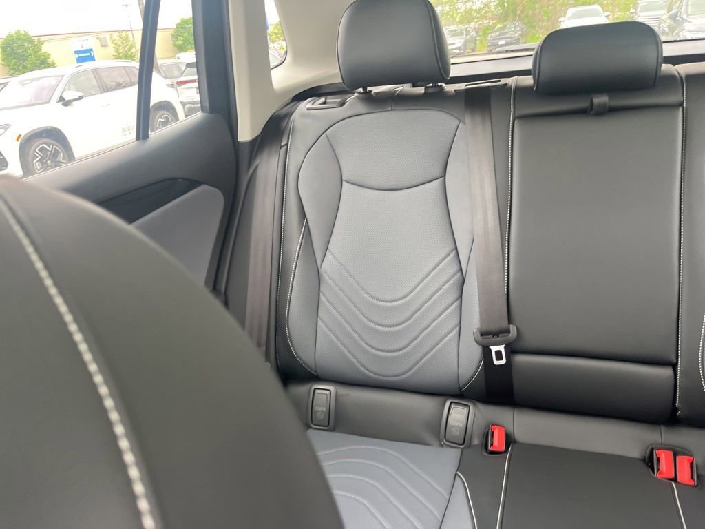 New 2026 Volkswagen Tiguan SE AWD/4WD image 13