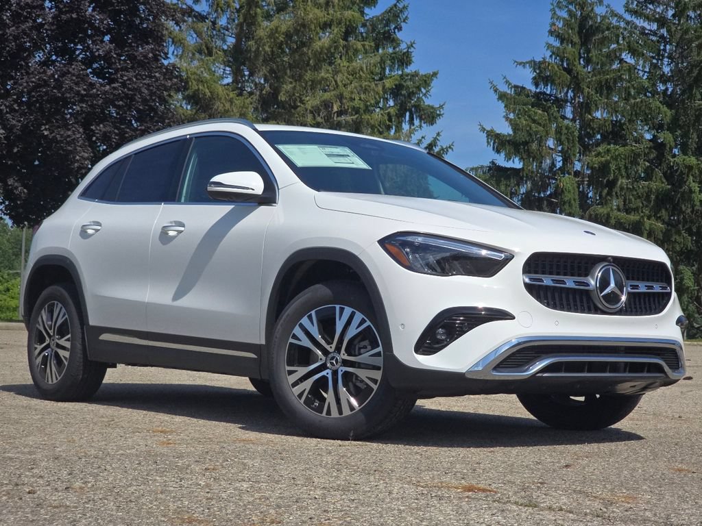 New 2026 Mercedes-Benz GLA 250 4MATIC video 1