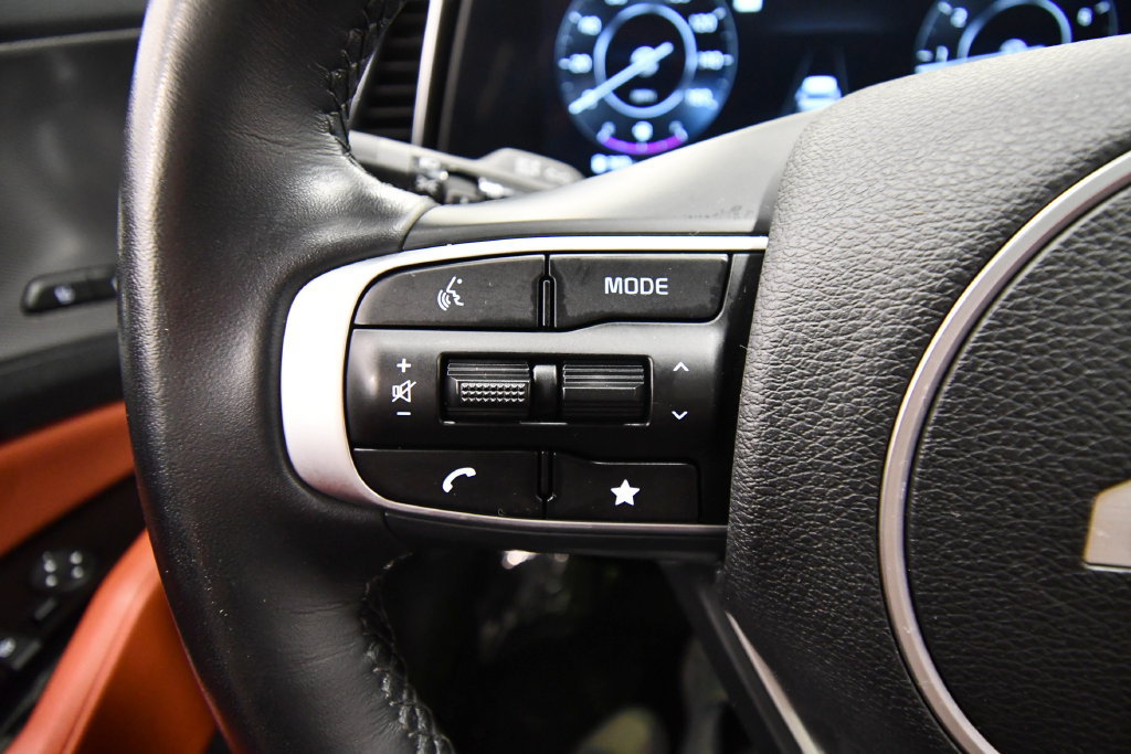 Certified 2024 Kia Sportage SX AWD/4WD image 21
