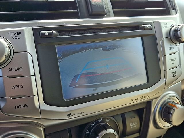 Used 2016 Toyota 4Runner SR5 Premium image 4