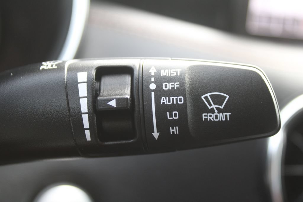 Certified 2023 Kia Stinger GT2 w/ Option Group 020 AWD/4WD image 40