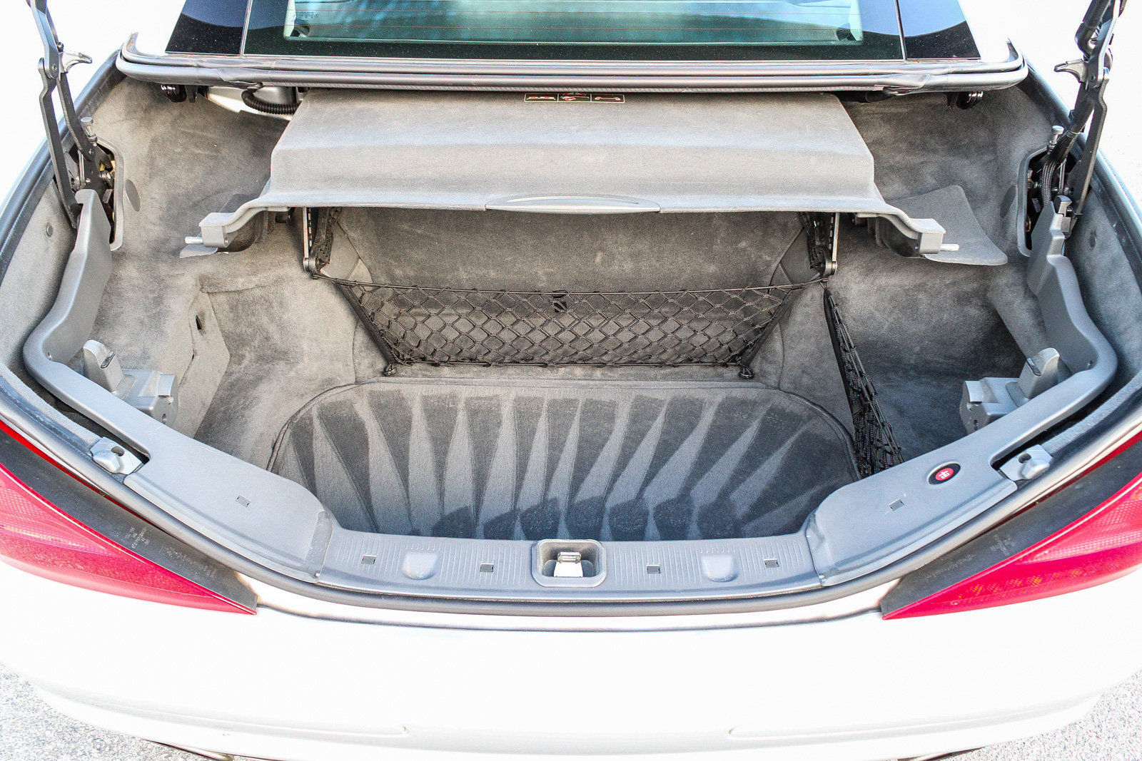 Used 2004 Mercedes-Benz SL 600 image 26