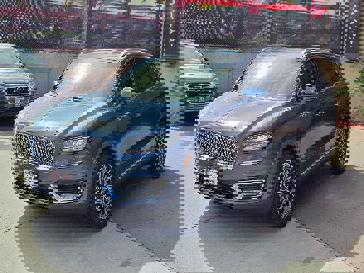 Used 2019 Lincoln Nautilus Reserve image 7