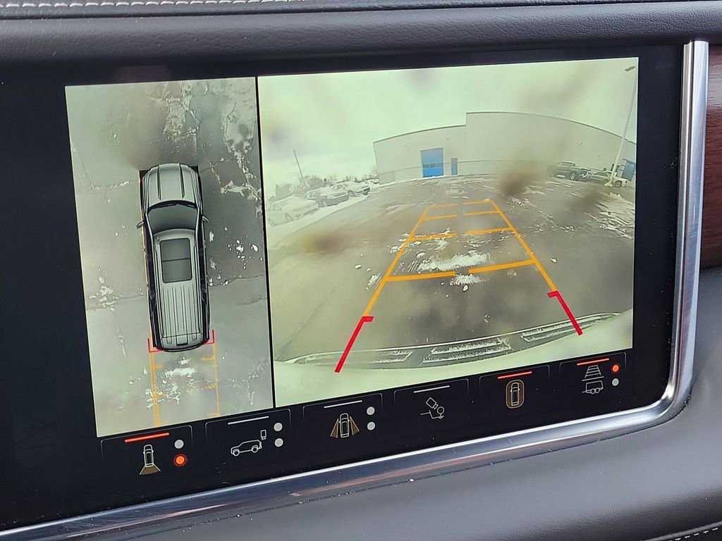 Used 2024 GMC Yukon Denali Ultimate image 20