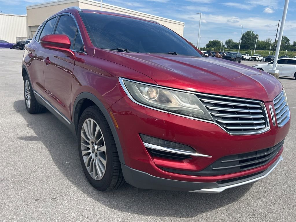 Used 2017 Lincoln MKC Reserve FWD image 1