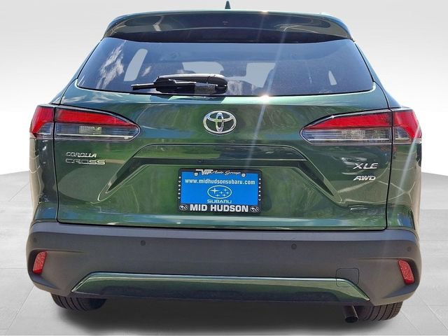 Used 2023 Toyota Corolla Cross XLE w/ Convenience Package AWD/4WD image 4