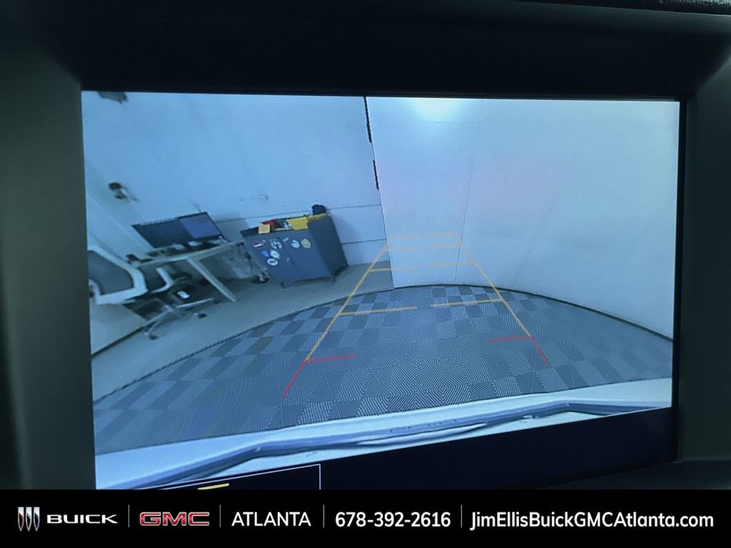 Used 2023 GMC Terrain SLT image 15