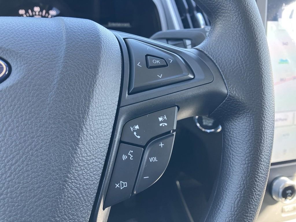 New 2024 Ford Edge SE w/ Black Appearance Package image 11