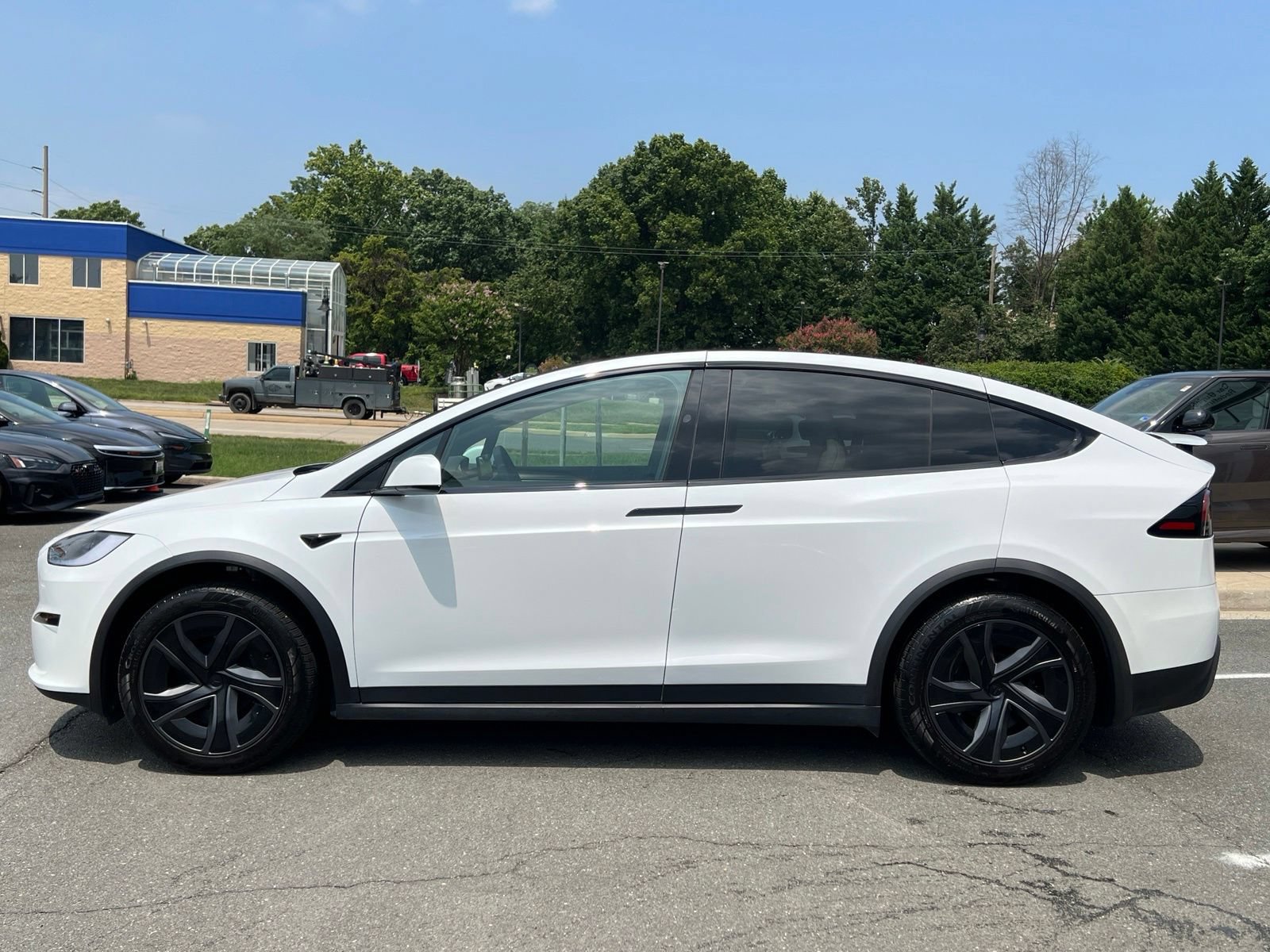 Used 2026 Tesla Model X AWD/4WD image 13