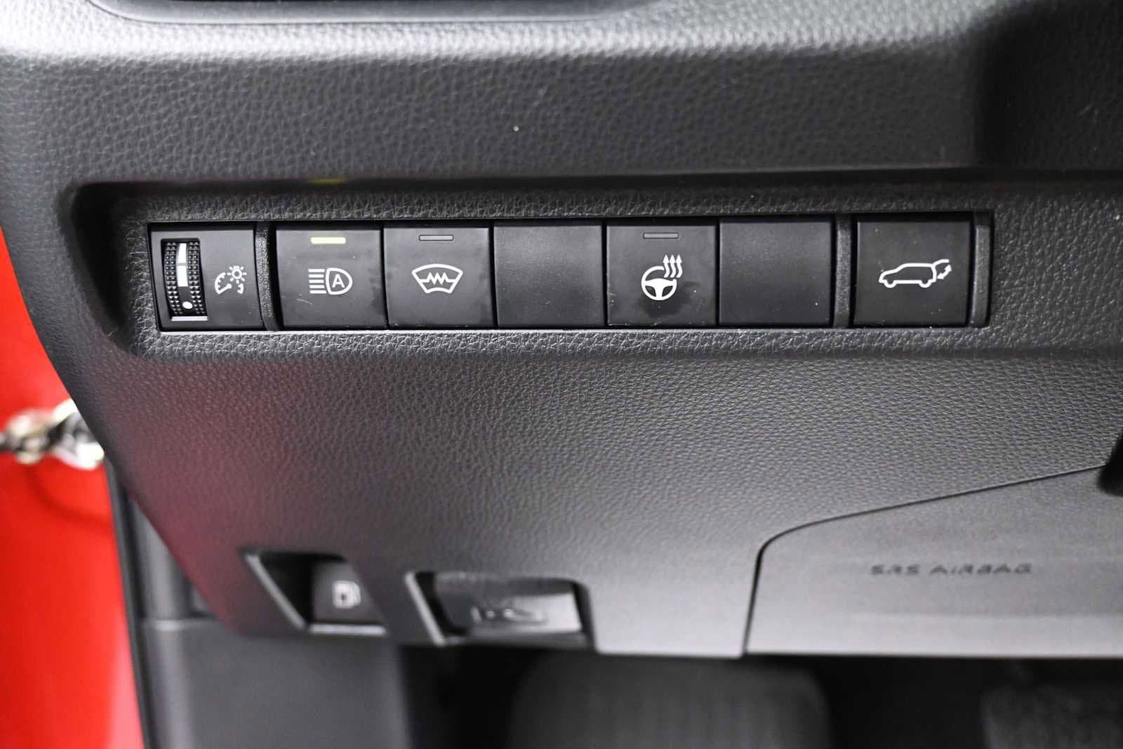 Used 2023 Toyota RAV4 SE w/ Weather & Moonroof Package AWD/4WD image 10