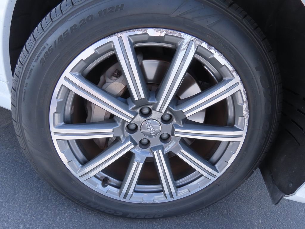 Used 2018 Audi Q7 3.0T Premium Plus AWD/4WD image 18