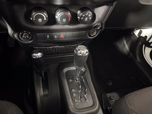 Used 2017 Jeep Wrangler Unlimited Sport w/ Quick Order Package 24S AWD/4WD image 17