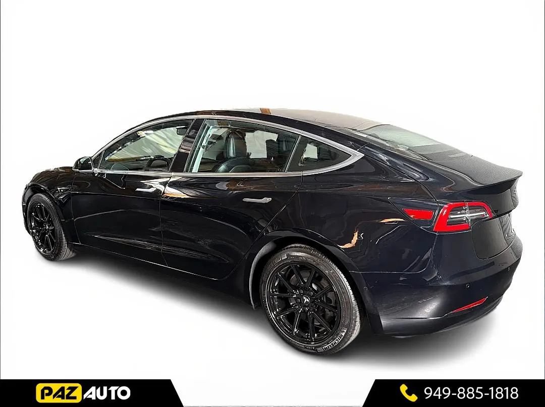 Used 2018 Tesla Model 3 Mid Range RWD image 3