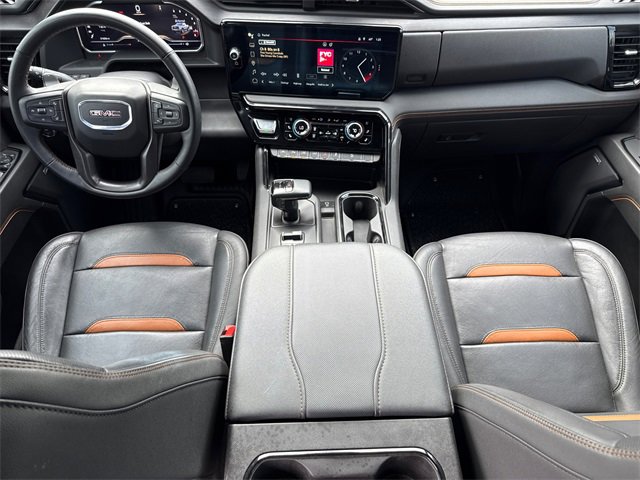 Used 2024 GMC Sierra 1500 AT4 w/ Technology Package image 12