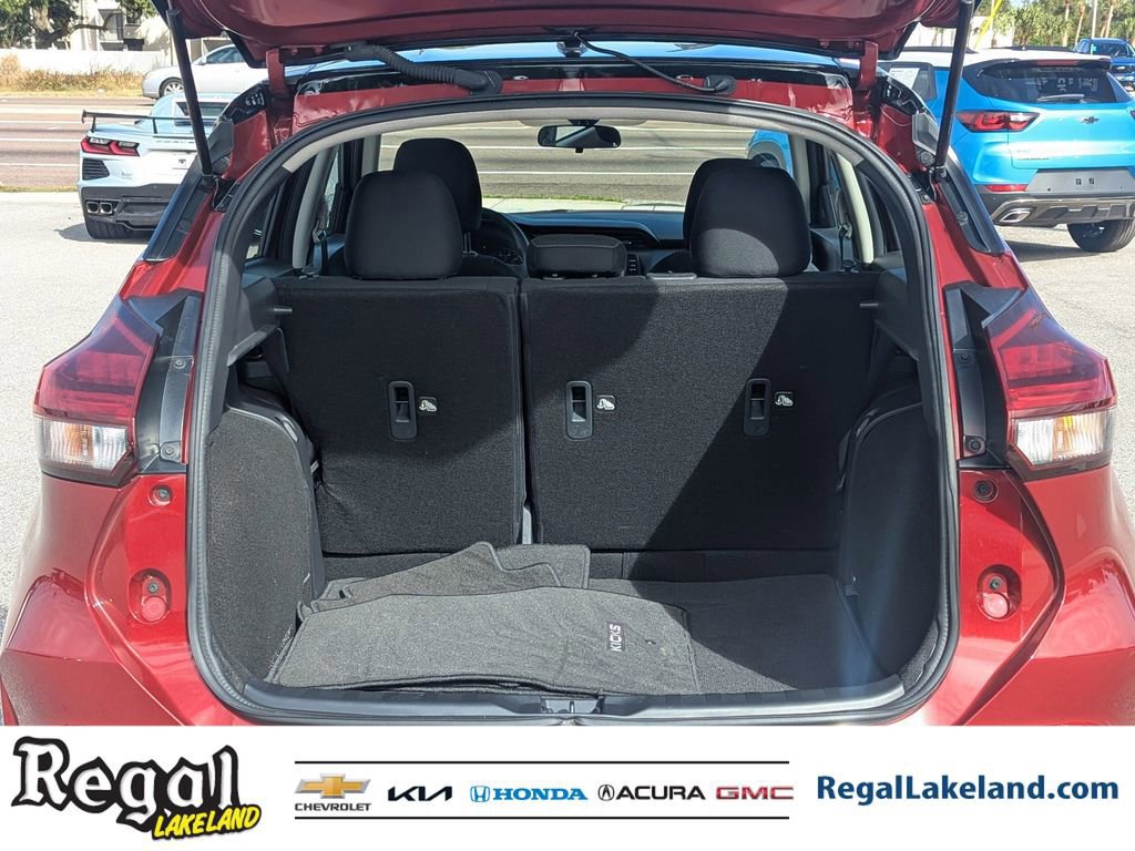 Used 2024 Nissan Kicks SV image 8