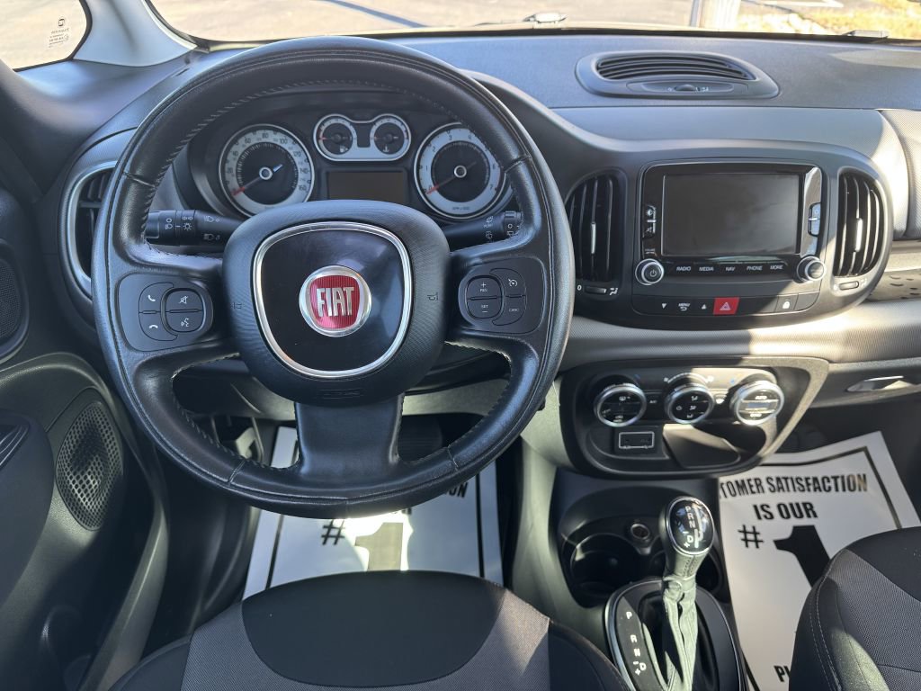 Used 2017 FIAT 500L Pop w/ Premium Package FWD image 12