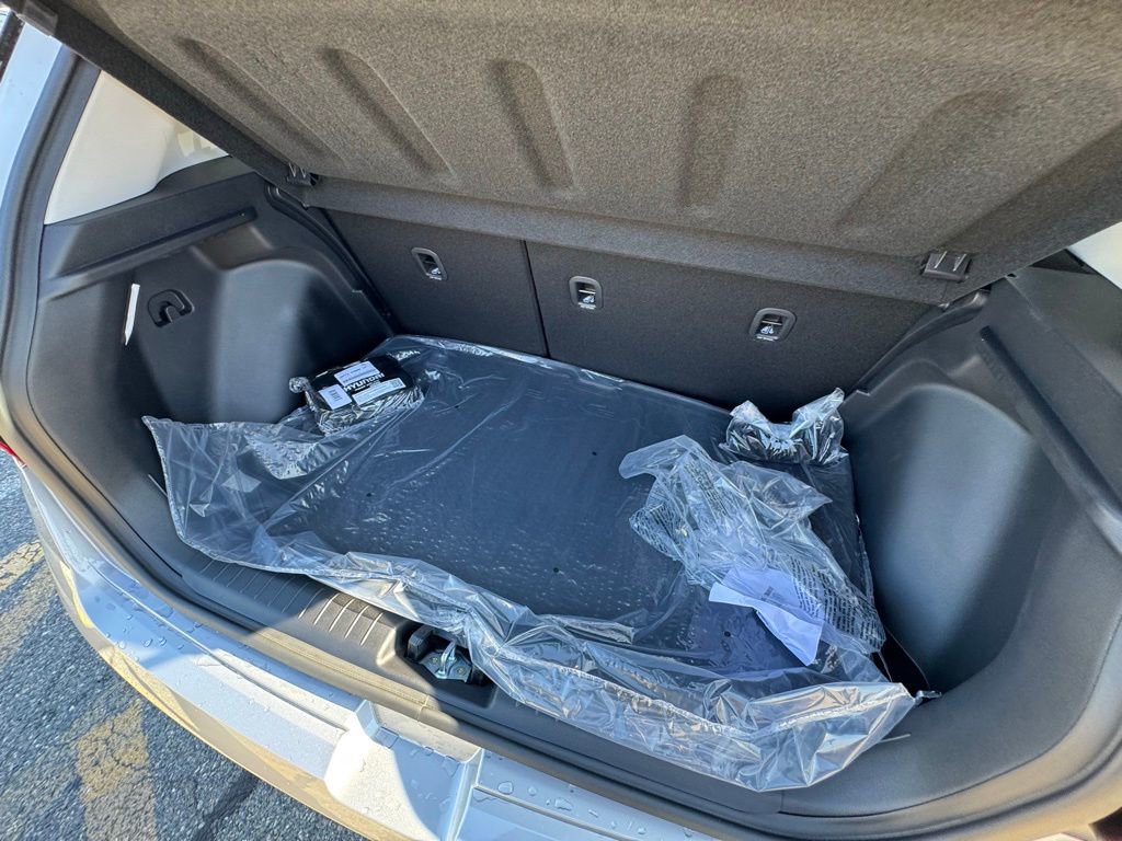 New 2025 Hyundai Venue SEL image 33