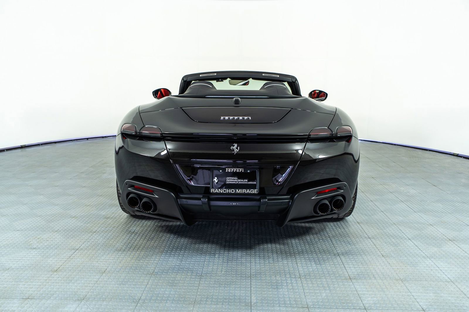 Certified 2025 Ferrari Roma Spider RWD image 8