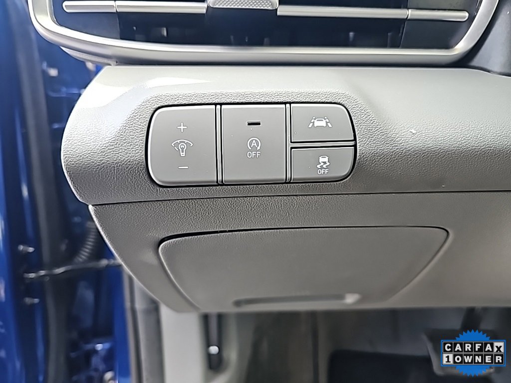 Certified 2023 Hyundai Elantra SE image 14