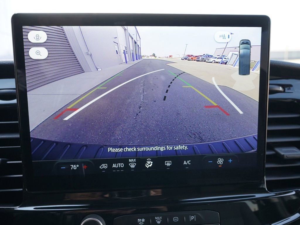 Used 2024 Ford Transit 350 XLT image 18