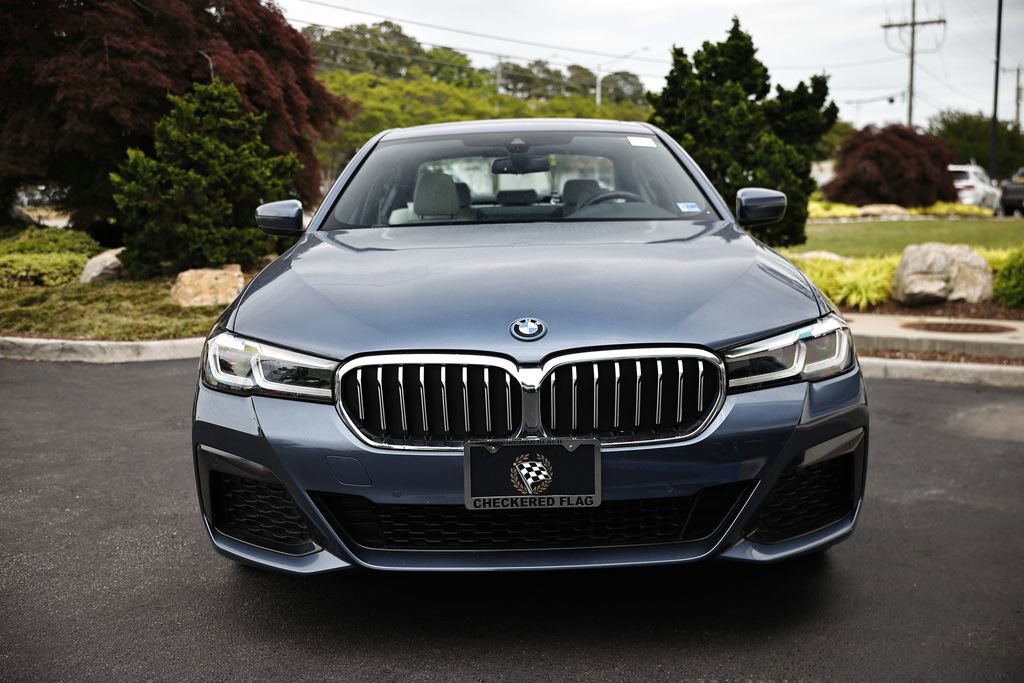 Used 2023 BMW 530e xDrive w/ M Sport Package AWD/4WD image 13