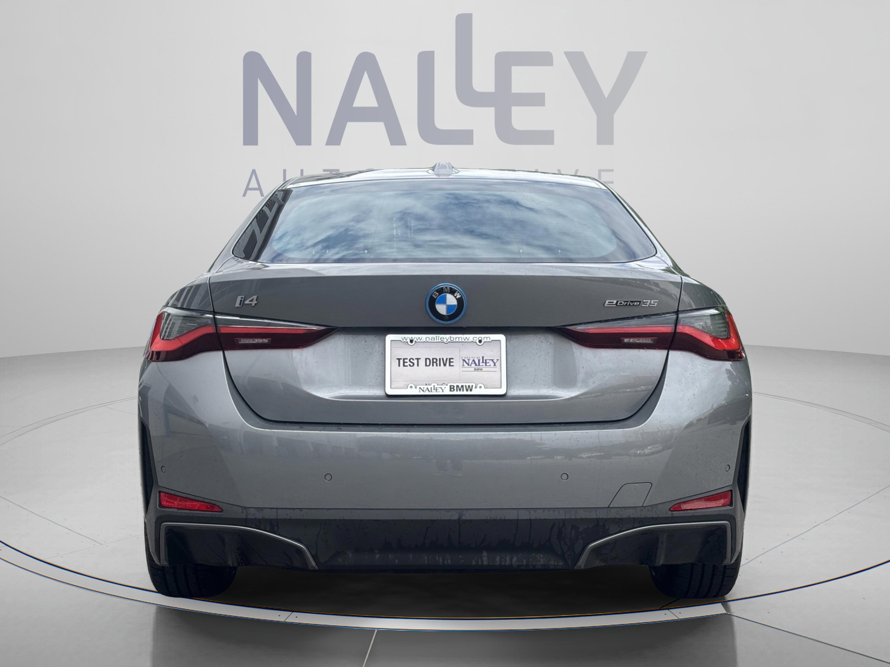 Used 2023 BMW i4 eDrive35 RWD image 5