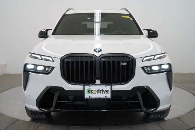 Used 2026 BMW X7 M60i image 2