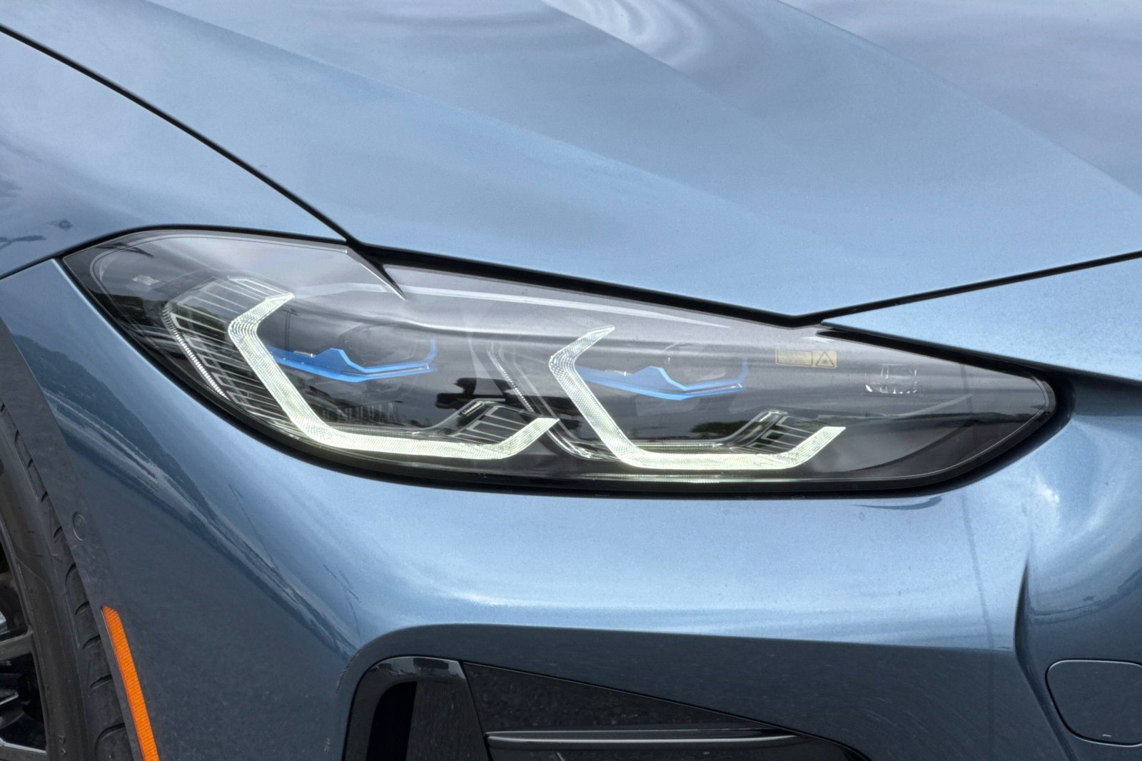 Used 2024 BMW M440i Convertible RWD image 12
