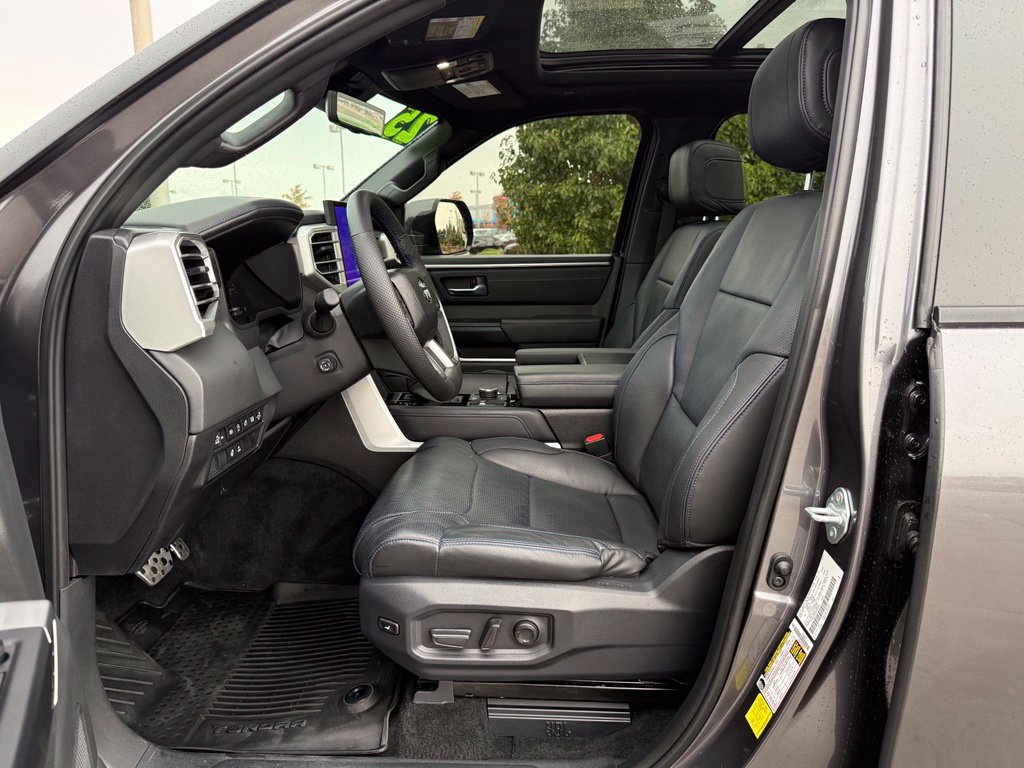 Used 2025 Toyota Tundra Platinum w/ TRD Off-Road Package AWD/4WD image 13