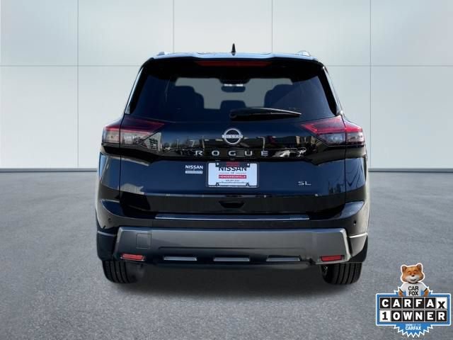 Used 2024 Nissan Rogue SL FWD image 10