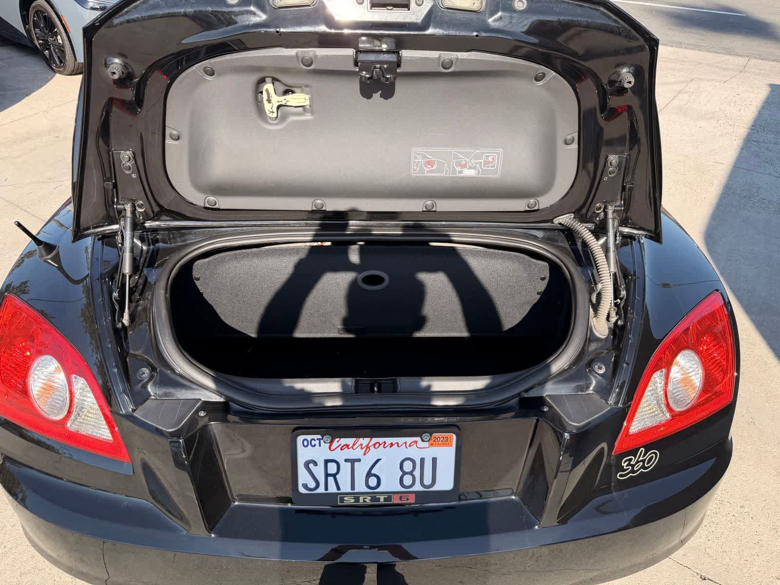 Used 2005 Chrysler Crossfire SRT-6 RWD image 16
