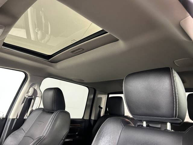Used 2017 RAM 1500 Laramie w/ Convenience Group AWD/4WD image 13