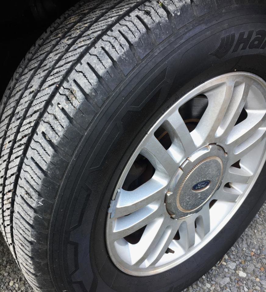 Used 2014 Ford F150 Lariat w/ Equipment Group 501A Mid image 26