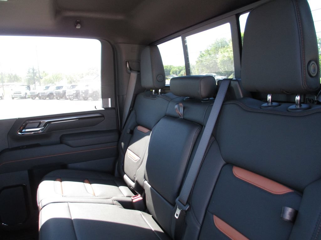 New 2026 GMC Sierra 2500 AT4 w/ AT4 Premium Plus Package AWD/4WD image 14