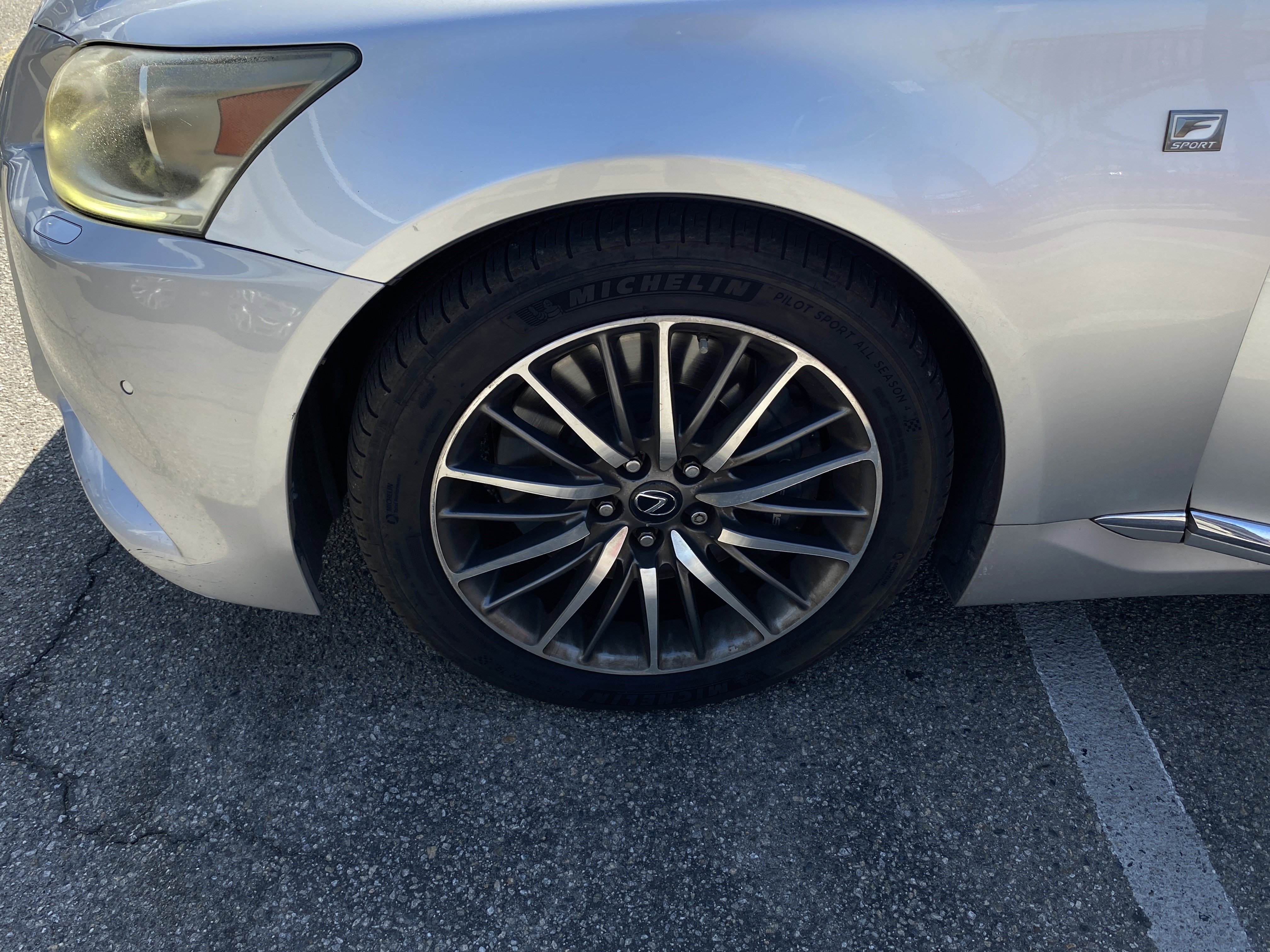 Used 2013 Lexus LS 460 w/ F-Sport Pkg RWD image 24