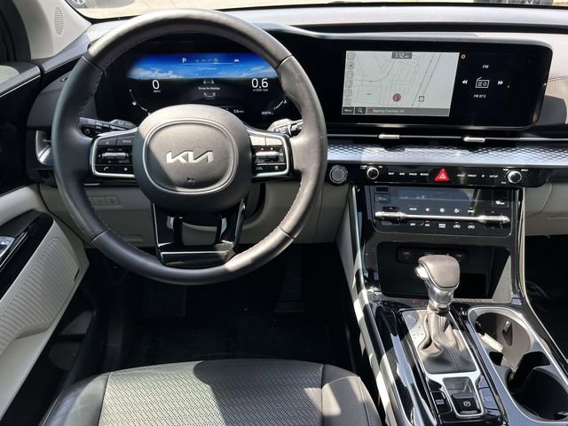 Used 2024 Kia Carnival SX Prestige FWD image 18