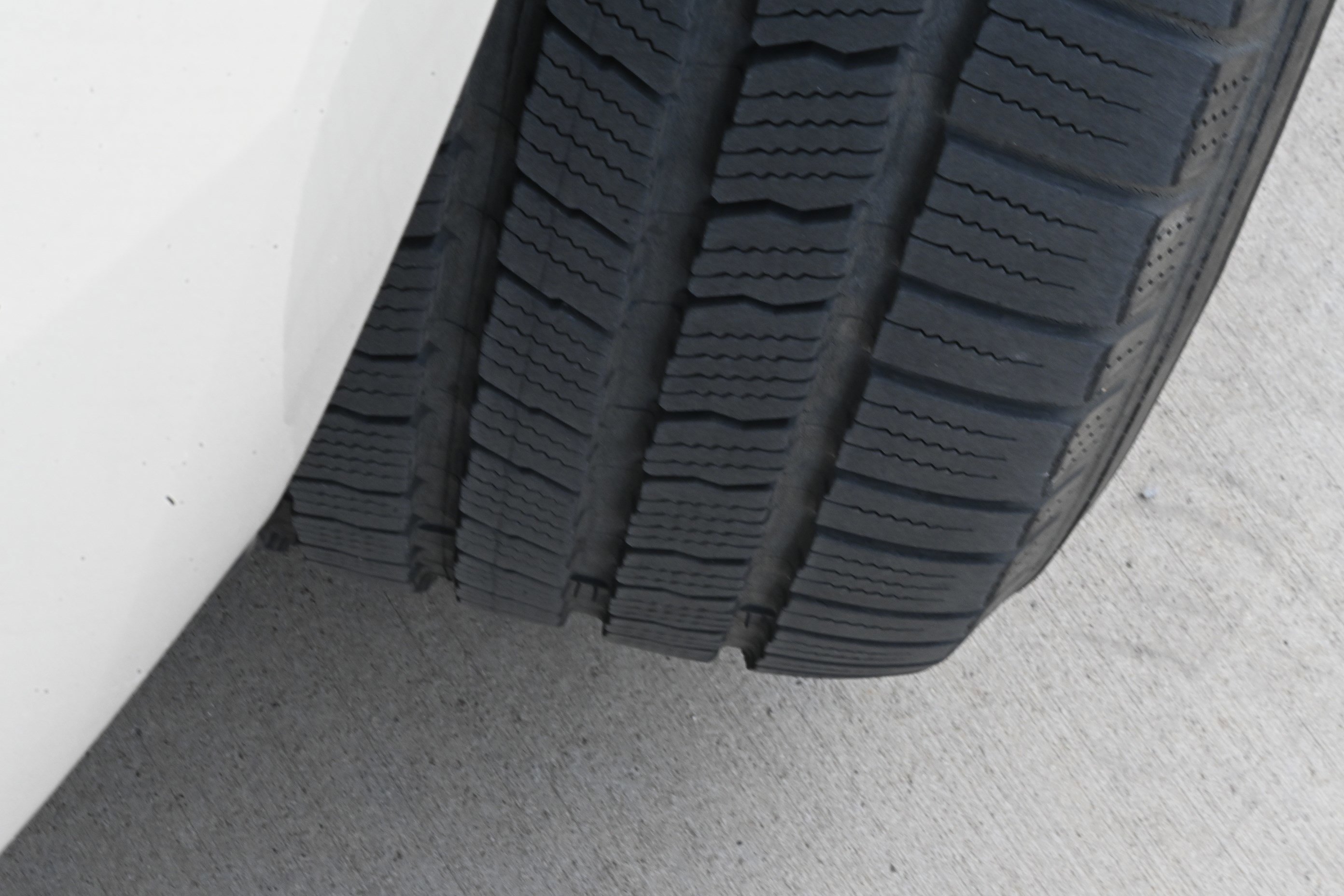 Used 2015 GMC Yukon SLT w/ Open Road Package image 11