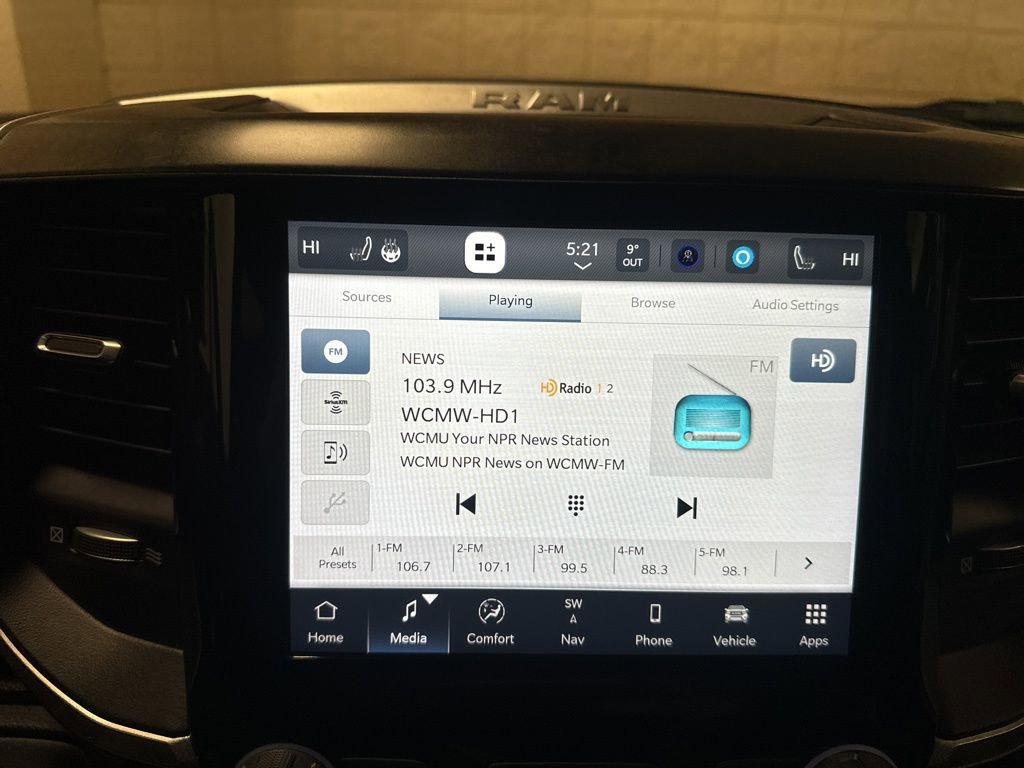 Used 2022 RAM 1500 Big Horn image 6