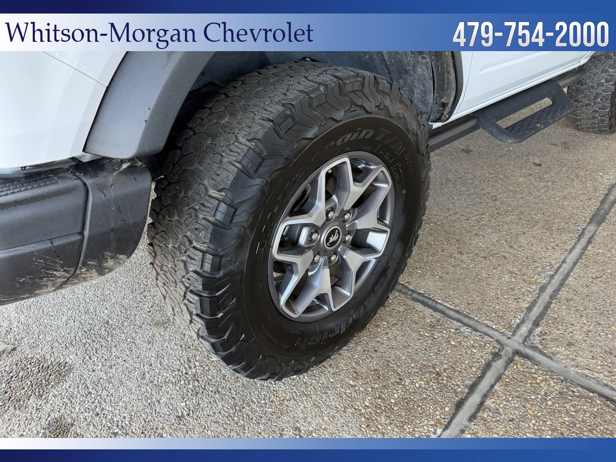 Used 2023 Ford Bronco Badlands image 9